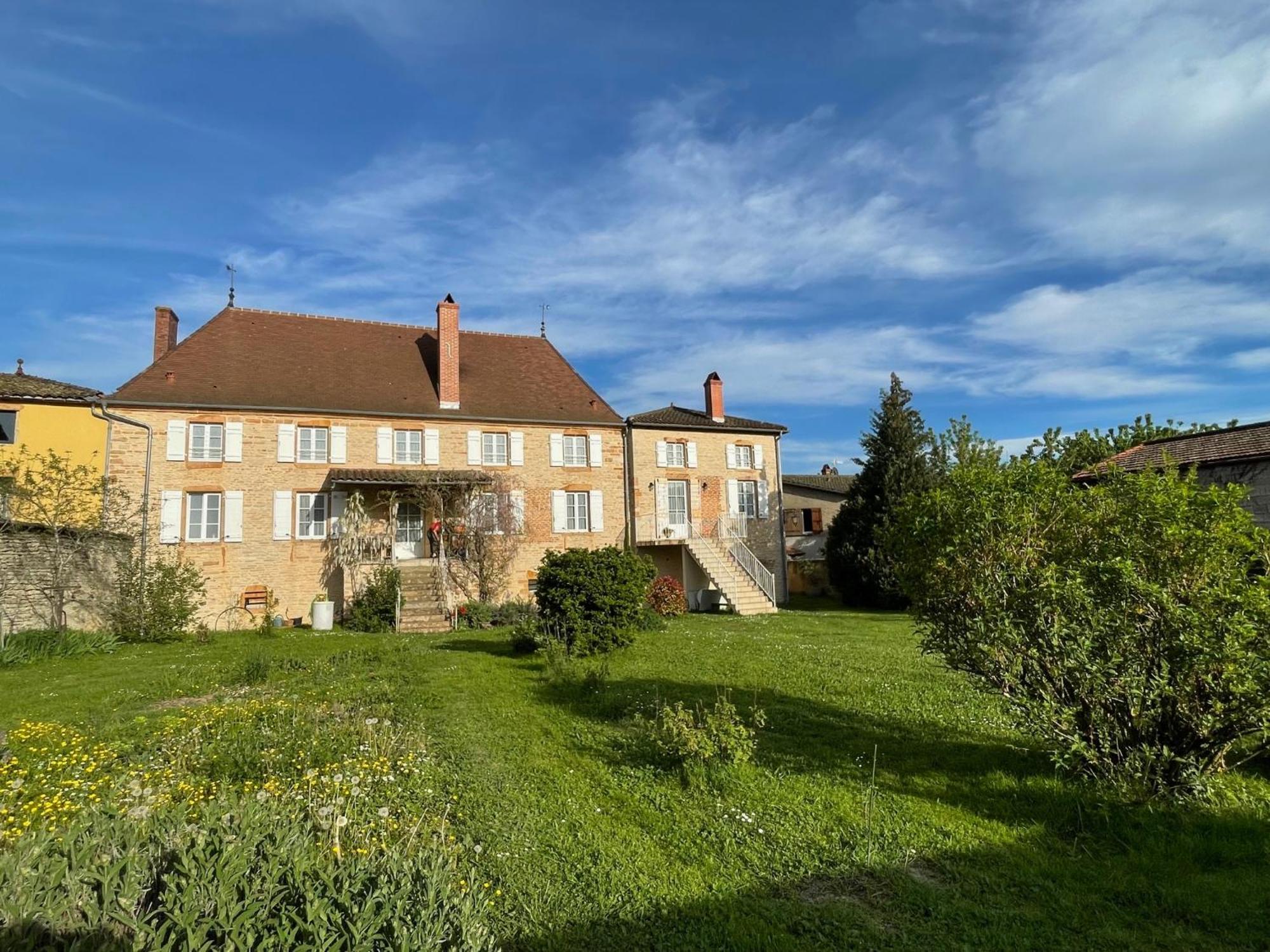 Le Logis D'Aze Bed and Breakfast Exteriör bild